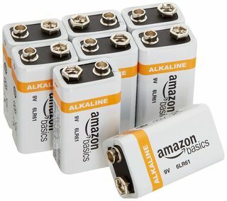 AmazonBasics 9 voltin alkaliparistot 